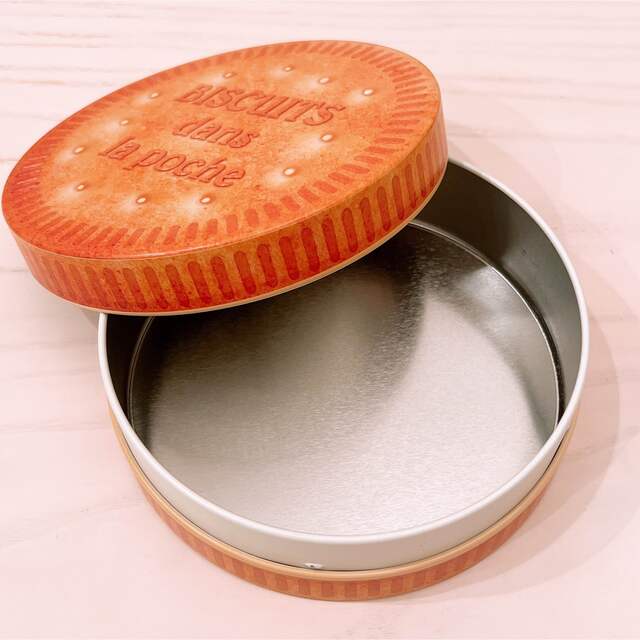 KALDI(カルディ)のカルディ　缶　クッキー缶 インテリア/住まい/日用品のインテリア小物(小物入れ)の商品写真