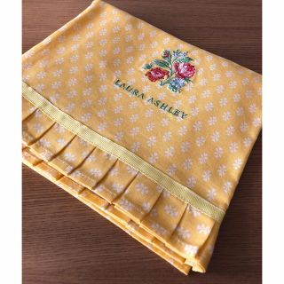 ローラアシュレイ(LAURA ASHLEY)のLAURA ASHLEYのティータオル(未使用品)イエロー(テーブル用品)