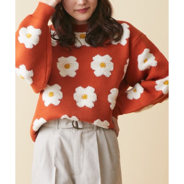 新品✨タグ付き♪定価6,480円 花柄ニット FREEサイズの通販 by 新品✨タグ付き♪定価6,480円 花柄ニット FREEサイズの通販 by