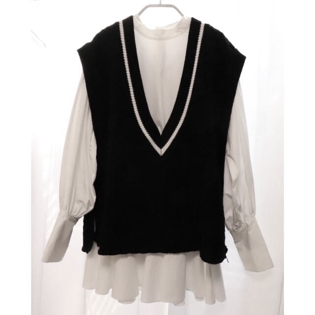 Ameri VINTAGE(アメリヴィンテージ)の【Ameri Vintage】 flare shirt with vest レディースのトップス(ニット/セーター)の商品写真