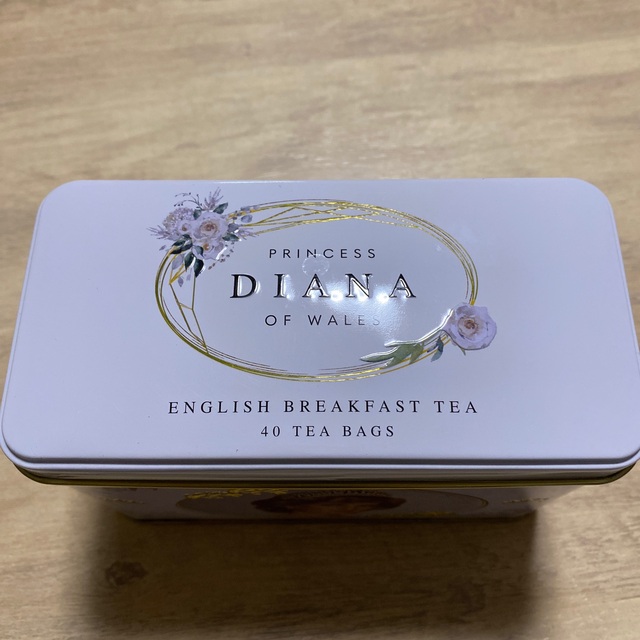 ダイアナ妃　紅茶　紅茶缶　イングリッシュブレックファーストティー　英国王室 食品/飲料/酒の飲料(茶)の商品写真