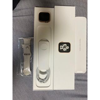 アップルウォッチ(Apple Watch)のApplewatch SE(腕時計(デジタル))