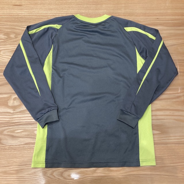 PUMA(プーマ)のPUMA プーマ　トレーニングウェア  140サイズ キッズ/ベビー/マタニティのキッズ服男の子用(90cm~)(Tシャツ/カットソー)の商品写真