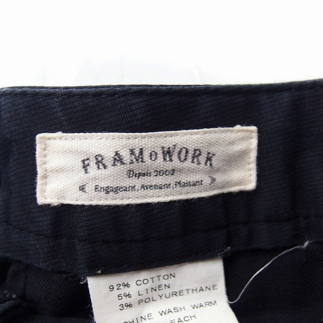 FRAMeWORK(フレームワーク)のフレームワーク Framework ショート パンツ タック ロールアップ 無地 レディースのパンツ(ショートパンツ)の商品写真
