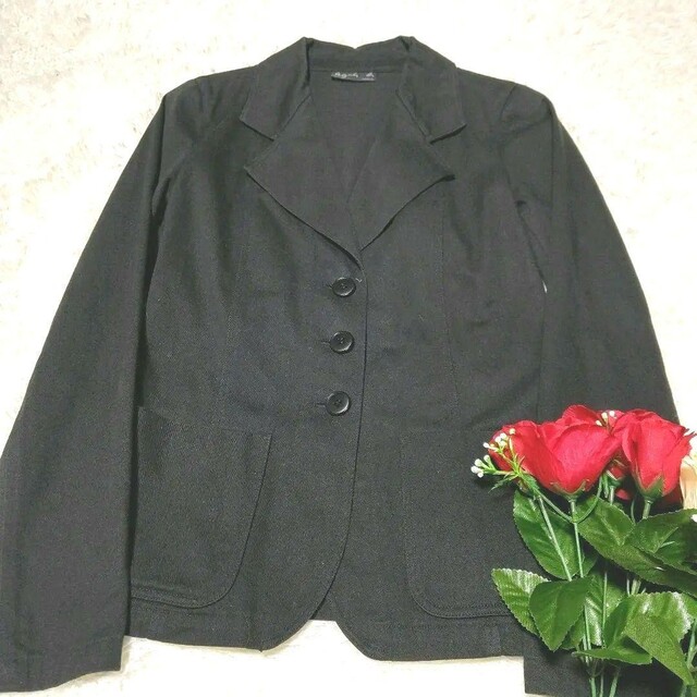 agnes b.(アニエスベー)のアニエスベー　テーラードジャケット　美品　シングル　３６　Ｓ　日本製　黒無地 レディースのジャケット/アウター(テーラードジャケット)の商品写真