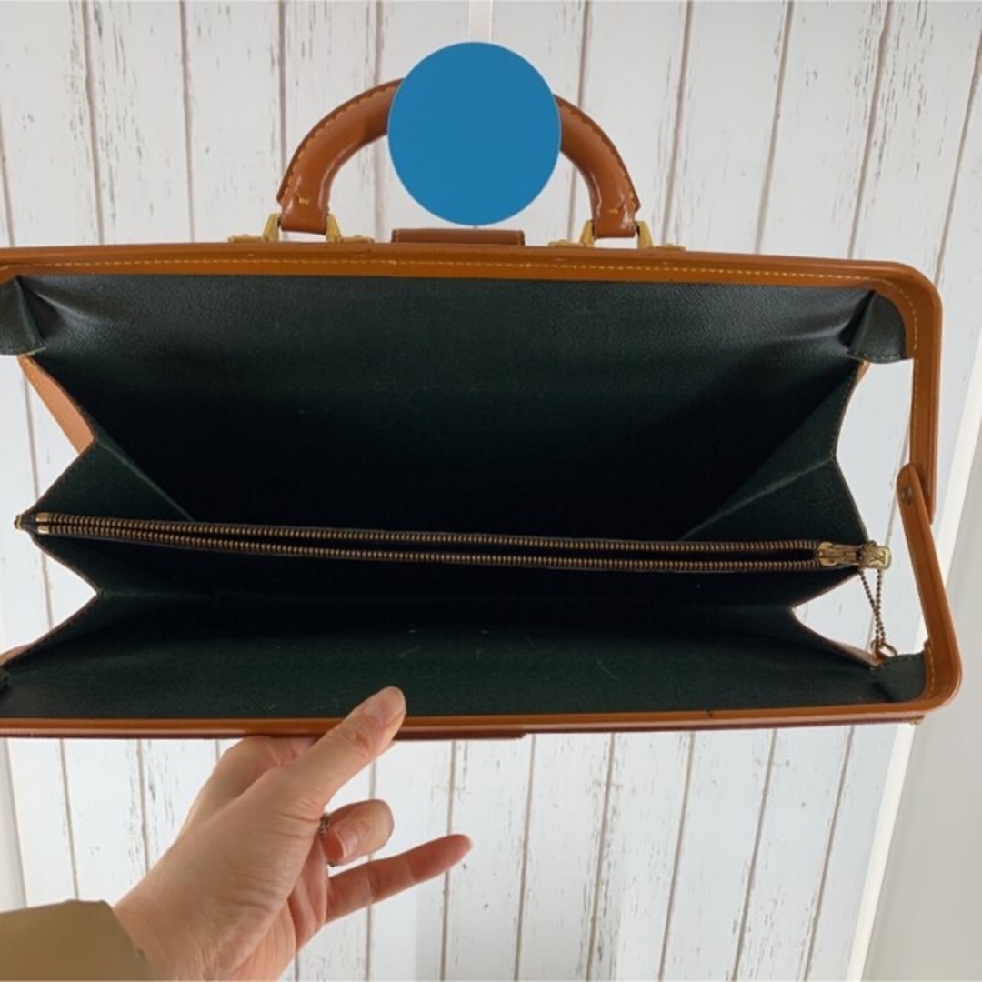 ルイ・ヴィトン エピ セルヴィエット フェルモワール LOUISVUITTON 低