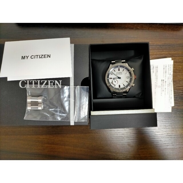 ★新品未使用品★citizen　シチズン　ソーラー　電波　CC3085-51A腕時計(アナログ)