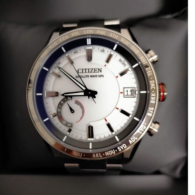 ★新品未使用品★citizen　シチズン　ソーラー　電波　CC3085-51A