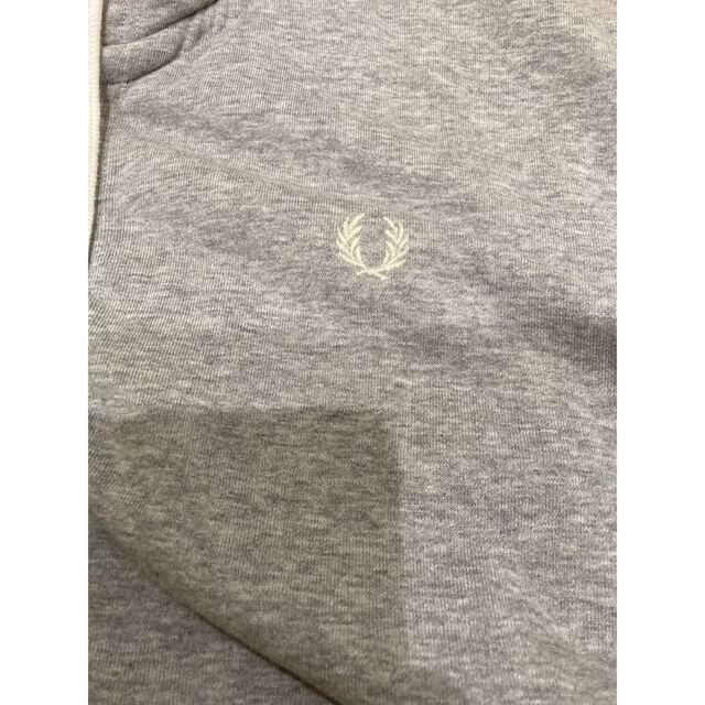 FRED PERRY(フレッドペリー)のフレッドペリー（パーカー） メンズのトップス(パーカー)の商品写真