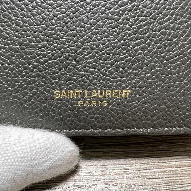 Saint Laurent(サンローラン)の美品　サンローラン　タイニーウォレット　三つ折り財布　レザー レディースのファッション小物(財布)の商品写真
