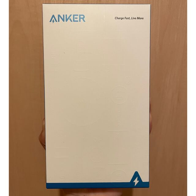 Anker(アンカー)の【新品】Anker PowerCore 20100 モバイルバッテリー スマホ/家電/カメラのスマートフォン/携帯電話(バッテリー/充電器)の商品写真