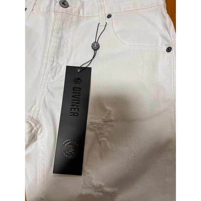 DIVINER(ディバイナー)のDIVINER ダメージデニムジーンズ 白 新品 メンズのパンツ(デニム/ジーンズ)の商品写真