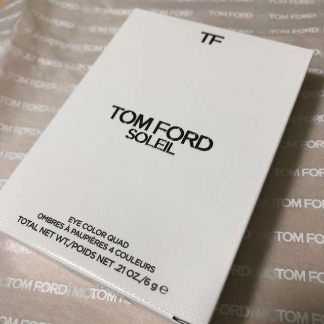 TOM FORD(トムフォード)のトムフォード TOM FORD   ソレイユ　アイカラー　クォード　アプレスキー コスメ/美容のベースメイク/化粧品(アイシャドウ)の商品写真