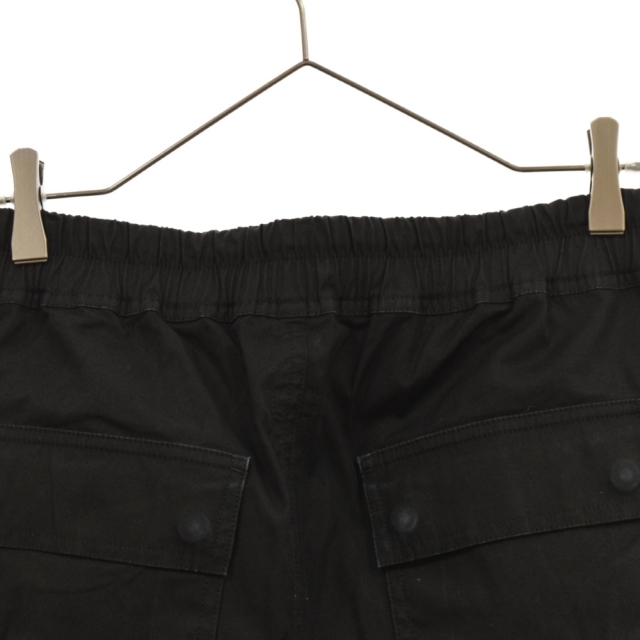 Rick Owens(リックオウエンス)のRick Owens リックオウエンス 20SS CARGO JOG PANTS RU20S7396-TE コーティングコットン カーゴジョグパンツ ブラック メンズのパンツ(その他)の商品写真
