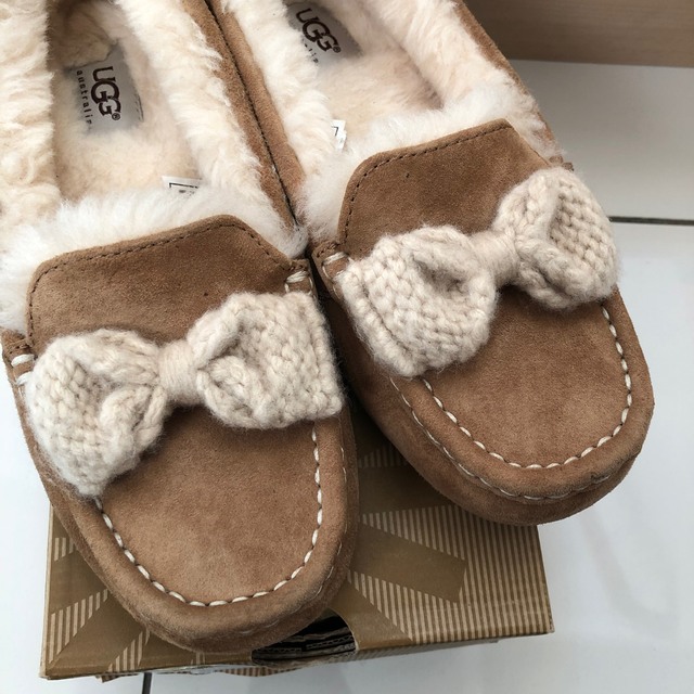 一度数時間店内着用 大人気完売レア UGG W ANSLEY KNIT BOW 【 新品