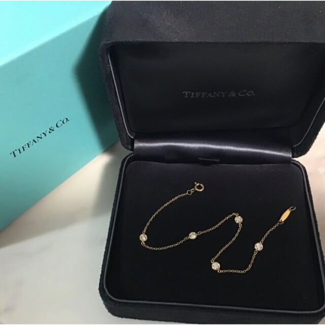 Tiffany & Co.(ティファニー)のTiffany バイザヤード ブレスレット 5石 0.40カラット YG レディースのアクセサリー(ブレスレット/バングル)の商品写真