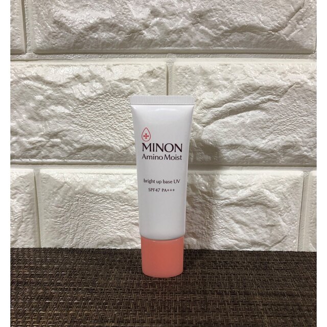 MINON(ミノン)のミノン アミノモイスト ブライトアップベース UV コスメ/美容のベースメイク/化粧品(化粧下地)の商品写真