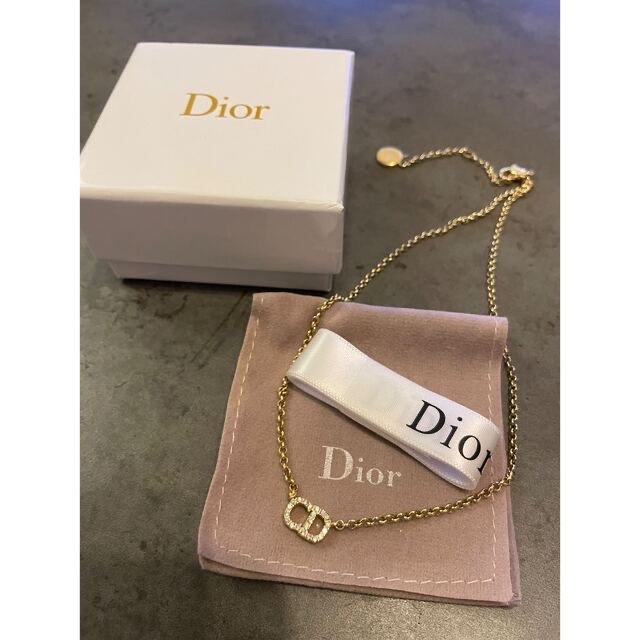 Dior(ディオール)のりりぃ様専用 レディースのアクセサリー(ネックレス)の商品写真