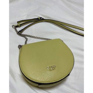 ゲス(GUESS)のGUESS チェーンショルダーバッグ(ショルダーバッグ)