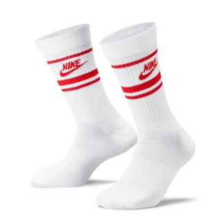 ナイキ(NIKE)のNIKE NSW Everyday Essential Crew Socks(ソックス)