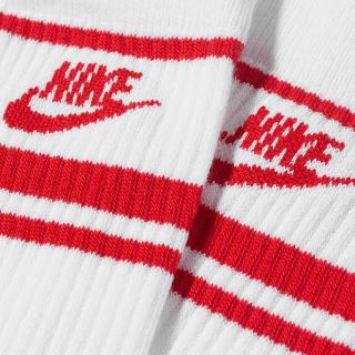 ナイキ(NIKE)のNIKE NSW Everyday Essential Crew Socks(ソックス)