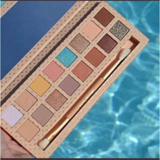 カイリーコスメティックス(Kylie Cosmetics)のKYLIE カイリー コスメティクス　アイシャドウパレット 16色　海外コスメ(アイシャドウ)