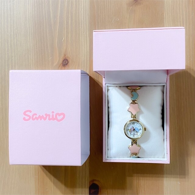 サンリオ(サンリオ)の未使用　キキララ　ブレスレットウォッチ　腕時計　大人サンリオ　アクセサリー　箱付 レディースのファッション小物(腕時計)の商品写真