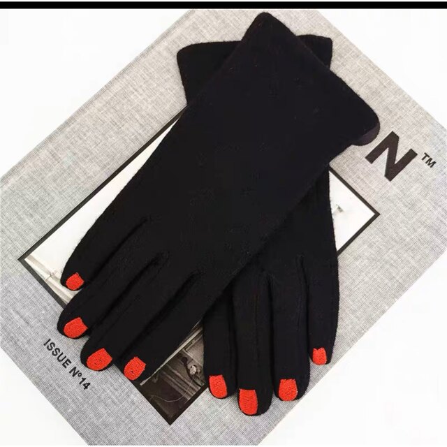 ネイルグローブ未使用手袋　黒　韓国ファッション レディースのファッション小物(手袋)の商品写真