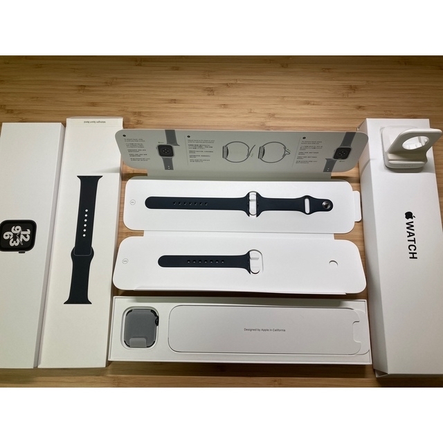 Apple Watch SE GPSモデル 40mmスペースグレイ アルミニウム-