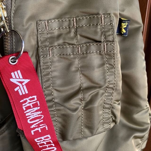 ALPHA INDUSTRIES(アルファインダストリーズ)のアルファインダストリーズMA-1フライトジャケット　スリムフィット メンズのジャケット/アウター(ミリタリージャケット)の商品写真