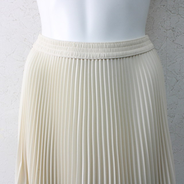美品 Theory セオリー SOFT CREPE PLEAT DOROTHEAT.M クレーププリーツスカート XS/アイボリー【2400013034470】 2