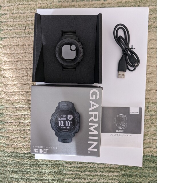 GARMIN(ガーミン)のガーミンINSTINCT メンズの時計(腕時計(デジタル))の商品写真