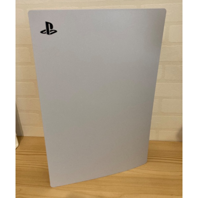 PlayStation(プレイステーション)のPS5 CFI-1000A  プレステ5本体　中古 エンタメ/ホビーのゲームソフト/ゲーム機本体(家庭用ゲーム機本体)の商品写真