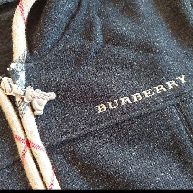 BURBERRY(バーバリー)の130 BURBERRY フード付き上着 キッズ/ベビー/マタニティのキッズ服女の子用(90cm~)(ジャケット/上着)の商品写真