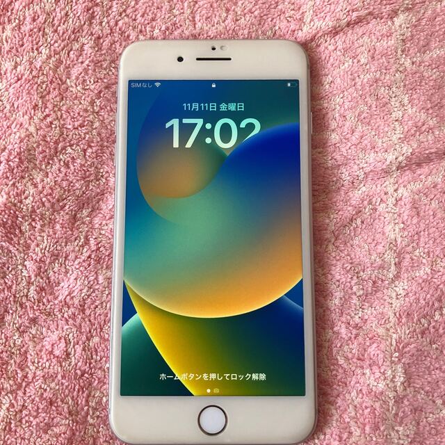 iPhone 8plus 64GB SIMフリーiPhone本体