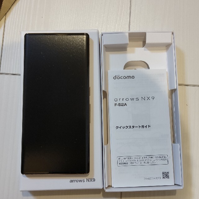 新品 arrows NX9 F-52A 5G対応　128GB ドコモ ゴールド