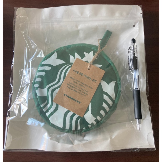 Starbucks Coffee(スターバックスコーヒー)の韓国スタバ　エコバッグ レディースのバッグ(エコバッグ)の商品写真