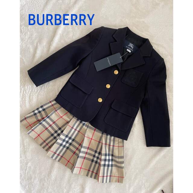 BURBERRY(バーバリー)の新品☆バーバリー　フォーマルスーツ　110 キッズ/ベビー/マタニティのキッズ服女の子用(90cm~)(ドレス/フォーマル)の商品写真