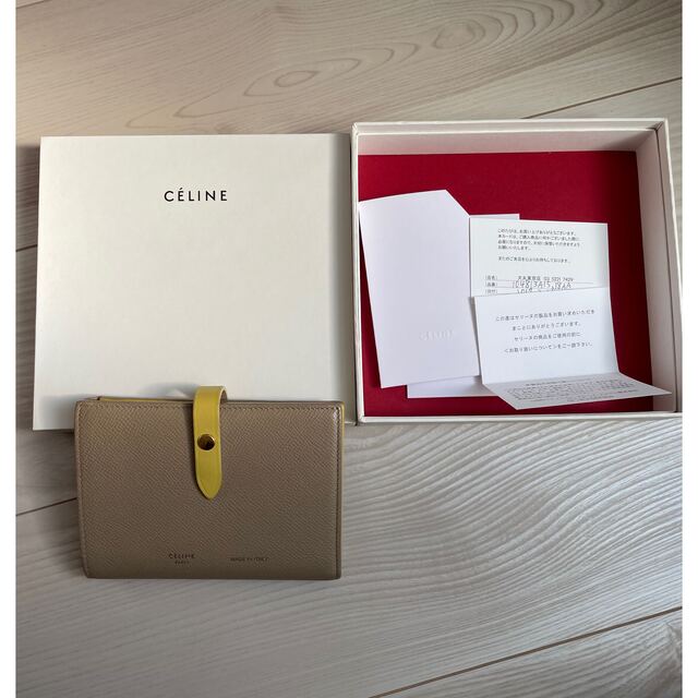 CELINE セリーヌ ストラップウォレット ミディアム 旧ロゴ カタログ