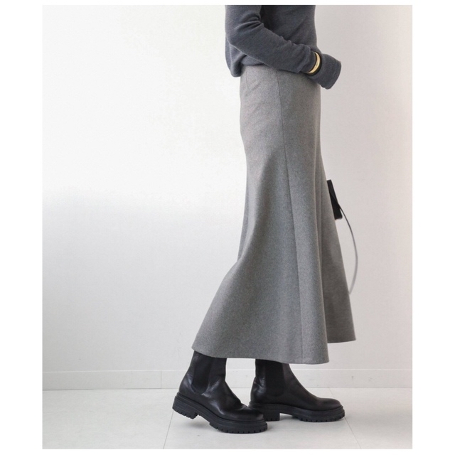 DEUXIEME CLASSE(ドゥーズィエムクラス)のEVERYDAY I LIKEフレアスカート グレー レディースのスカート(ロングスカート)の商品写真
