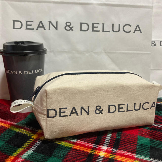 DEAN & DELUCA(ディーンアンドデルーカ)のディーンアンドデルーカ  スクエアポーチ　ボックスポーチ　① レディースのファッション小物(ポーチ)の商品写真