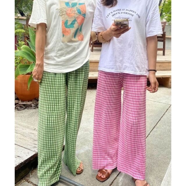 i-SOOK(アイスー)の来月末まで！Check pleated pants / チェックプリーツパンツ レディースのパンツ(カジュアルパンツ)の商品写真