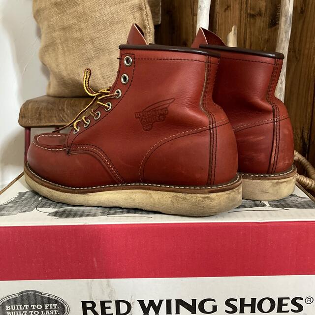 red wing shoes