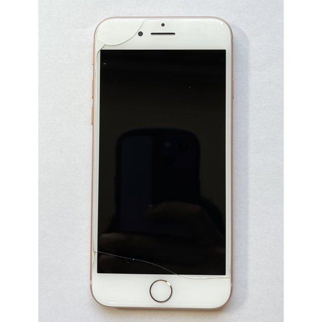 Apple(アップル)のiPhone8 64GB 本体のみ スマホ/家電/カメラのスマートフォン/携帯電話(スマートフォン本体)の商品写真