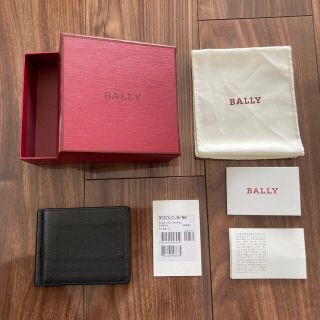 バリー(Bally)のBALLY  バリー　マネークリップ　二つ折り　財布　黒　本革　レザー(マネークリップ)