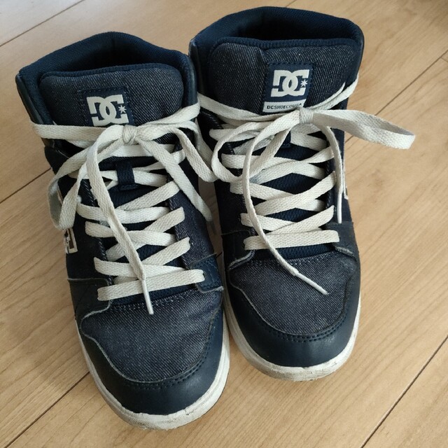 DC SHOE(ディーシーシュー)のDCデニムスニーカー　24センチの方向け レディースの靴/シューズ(スニーカー)の商品写真