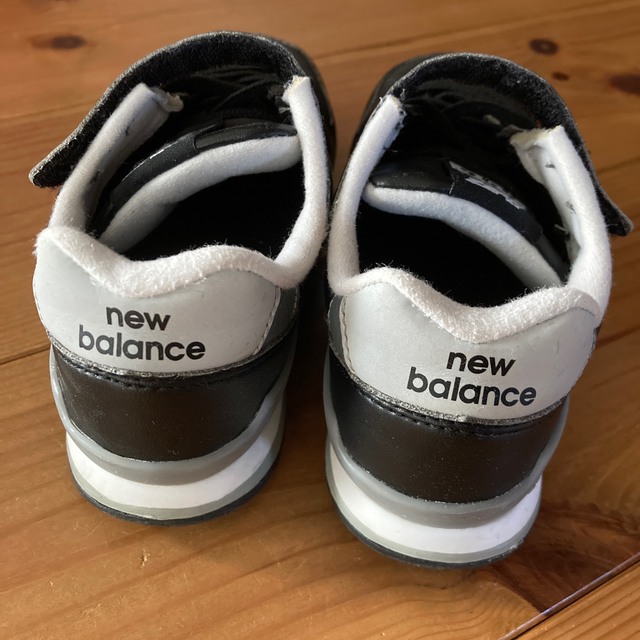 New Balance(ニューバランス)の【maru様専用】ニューバランス　996 スニーカー　19cm キッズ/ベビー/マタニティのキッズ靴/シューズ(15cm~)(スニーカー)の商品写真