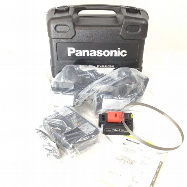 Panasonic(パナソニック)の☆未使用品☆Panasonic パナソニック 18V 充電バンドソー EZ45A5LJ2G-B 黒 切断機 バッテリ2個 充電器 ケース 61541 自動車/バイクのバイク(工具)の商品写真