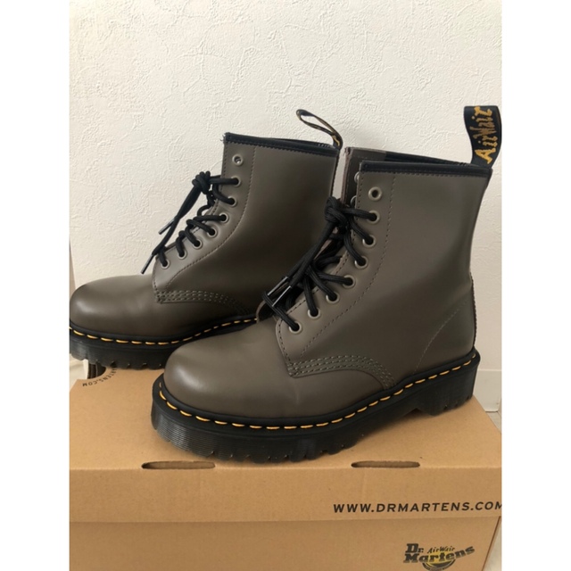 Dr.Martens - Dr.マーチン 8ホール 1460 BEX カーキグレイの+inforsante.fr