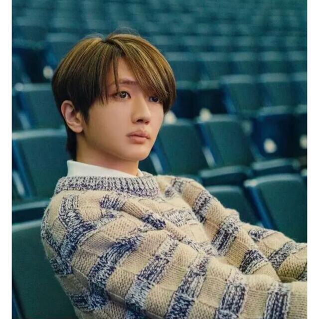 超可爱 【完売品】 西島隆弘 Nissy 着用 ニット ニット/セーター - www 超可爱 【完売品】 西島隆弘 Nissy 着用 ニット ニット/セーター - www